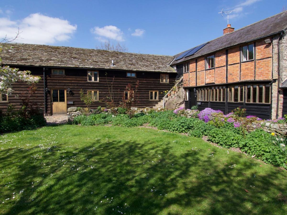 Holiday home The Old Barn *